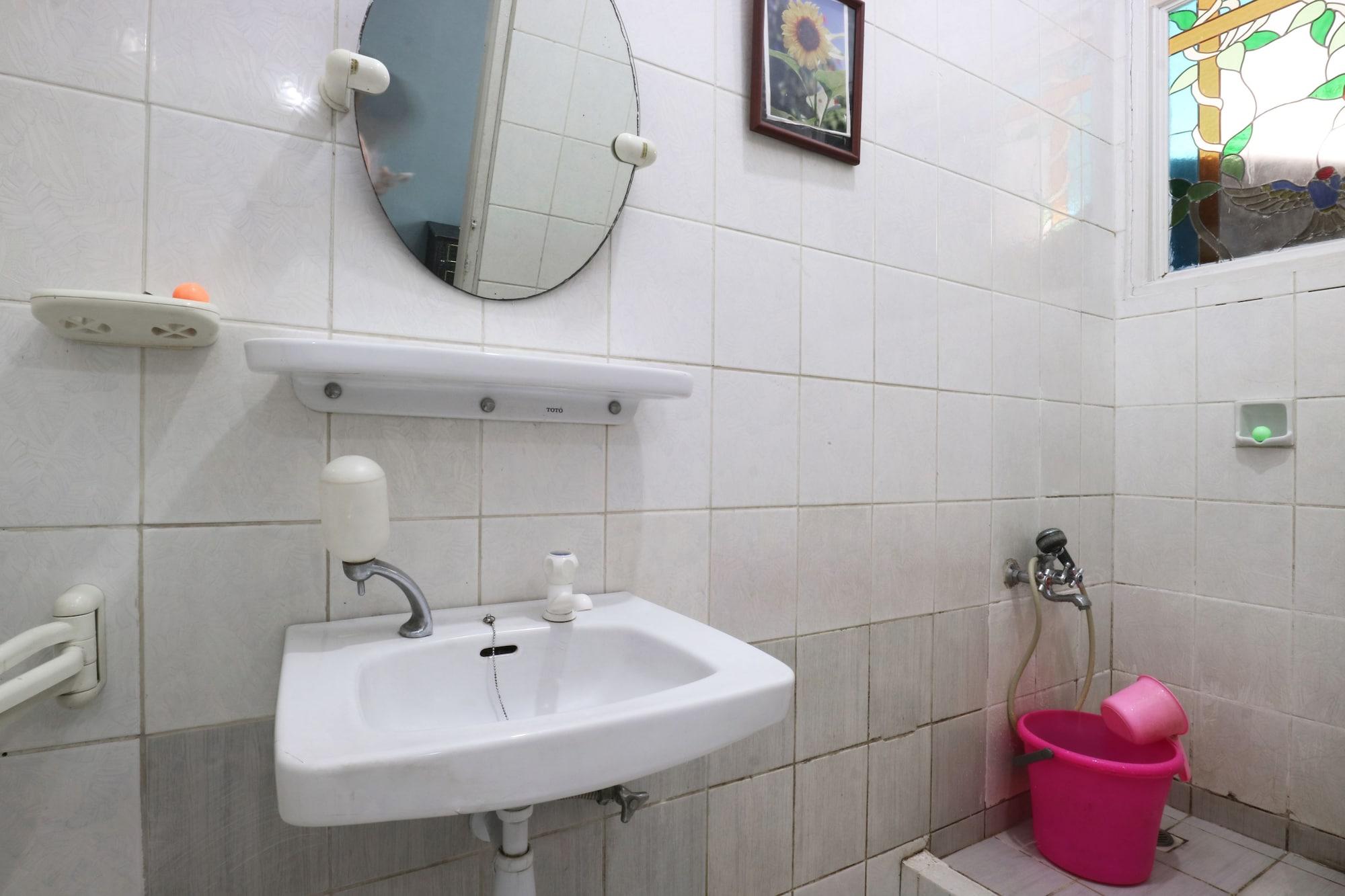 Villa Sri Manganti Jakarta Eksteriør bilde